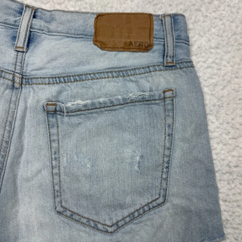 Aeropostale Shorts Blue Denim Vintage High Rise Shorty Distressed‎ Size 2